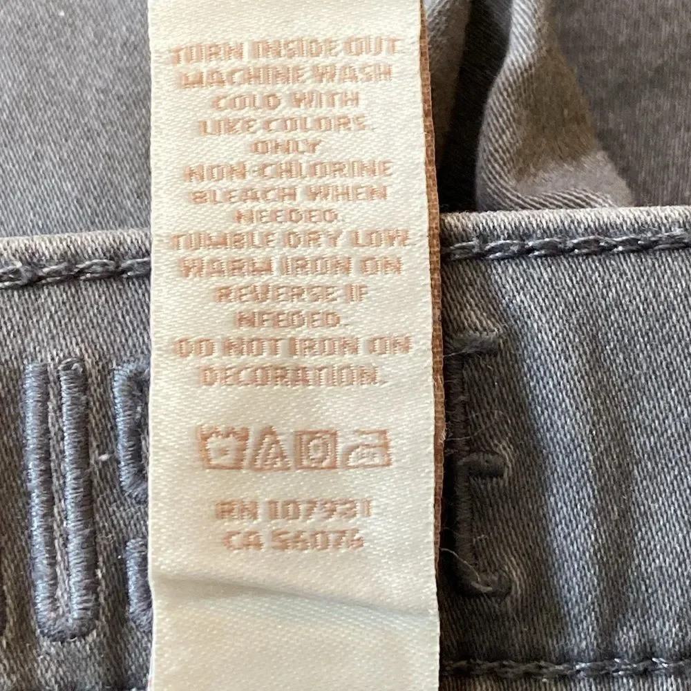 10/$50 JUSTICE STRETCH GIRL PANTS SIZE 12